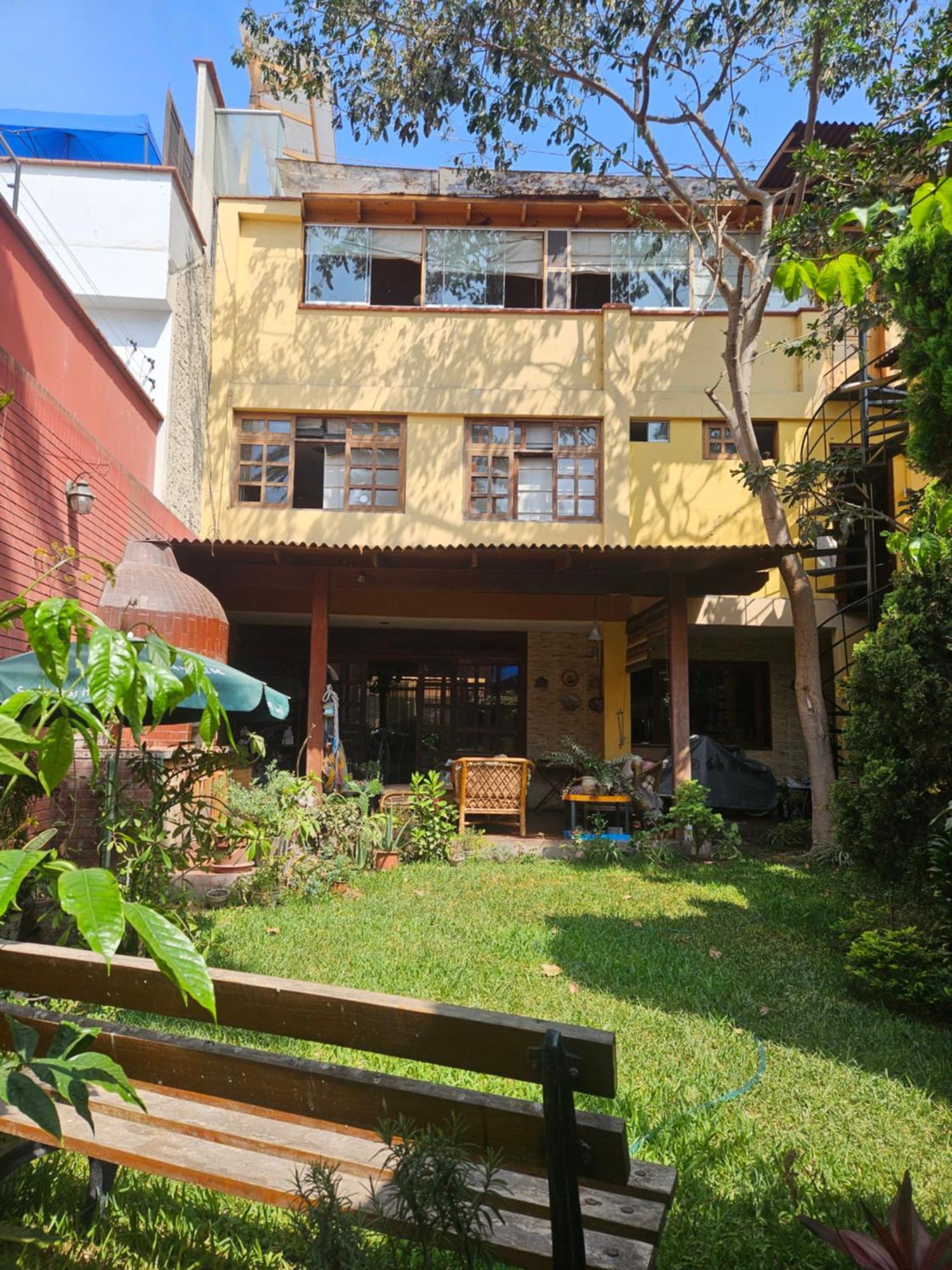 Garden House Miraflores リマ エクステリア 写真