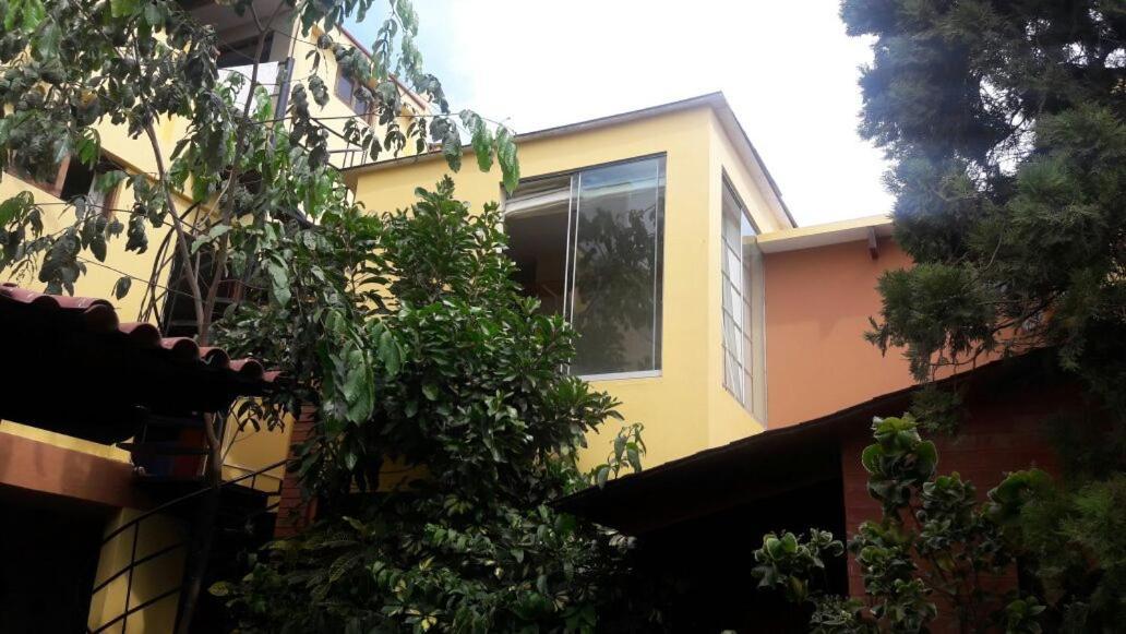 Garden House Miraflores リマ エクステリア 写真