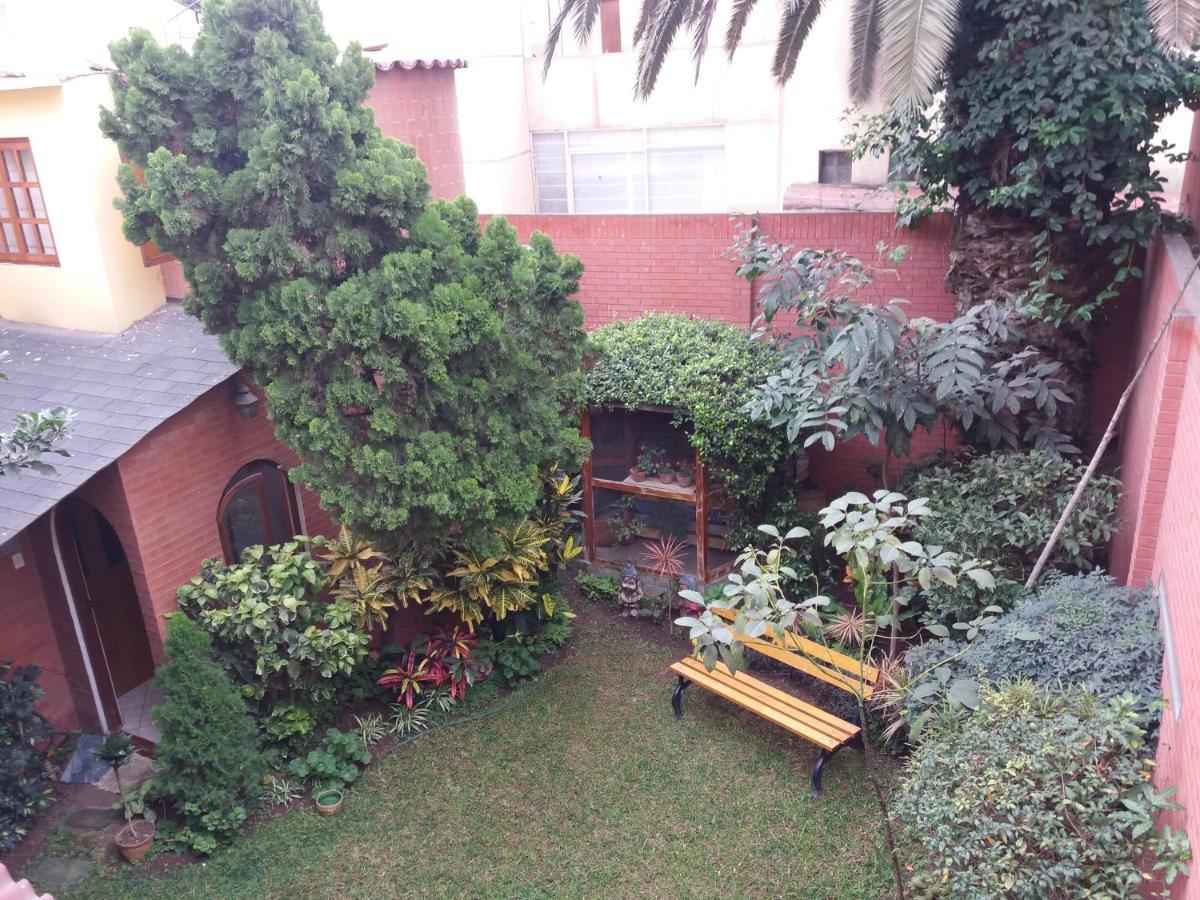 Garden House Miraflores リマ エクステリア 写真